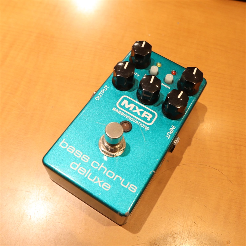 MXR M83 Bass Chorus Deluxeの画像